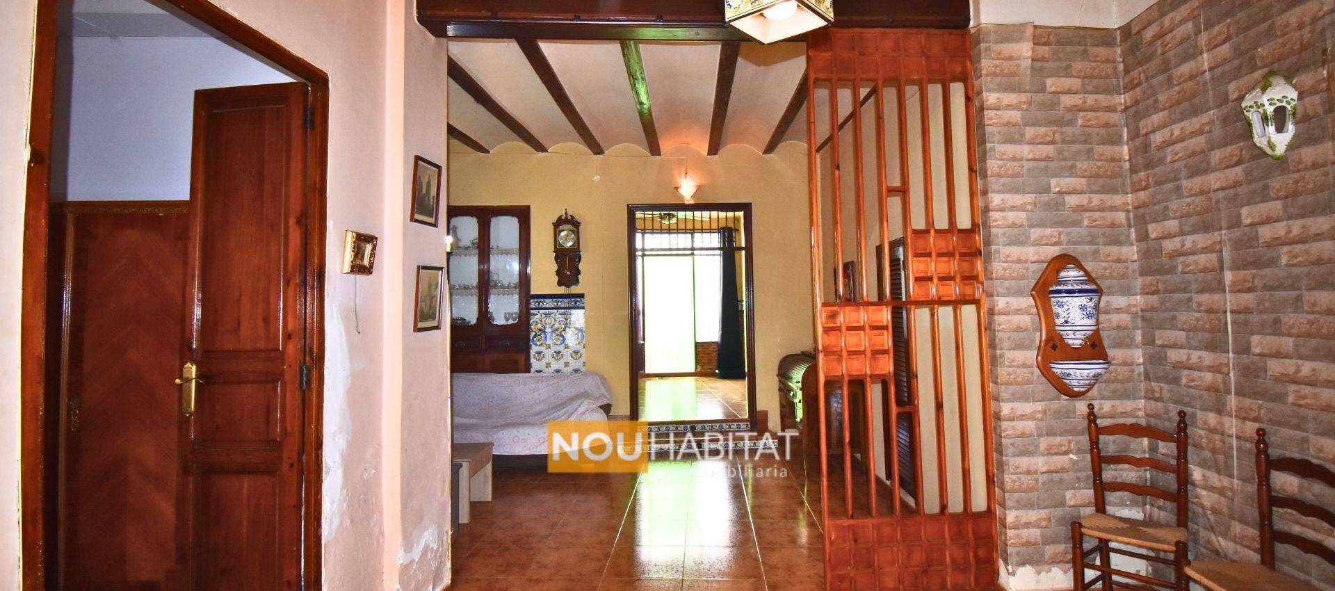 CASA DE PUEBLO-Montserrat