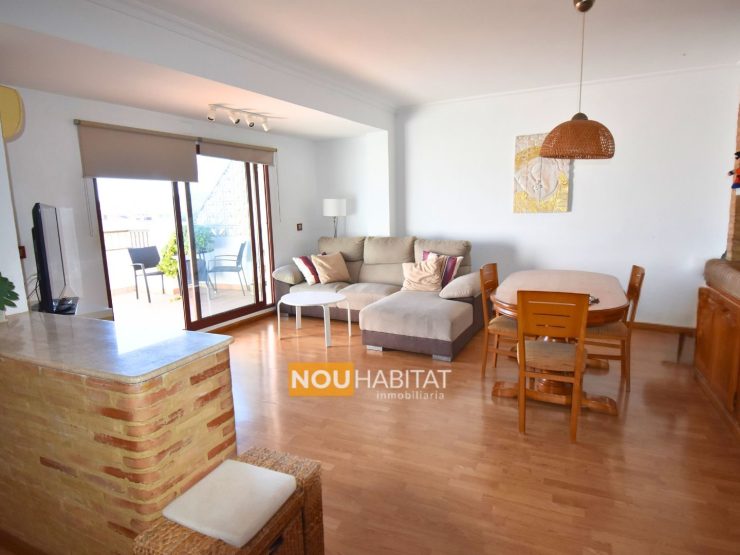 PISO-ÁTICO Y P.BAJA-GARAJE-Montroi