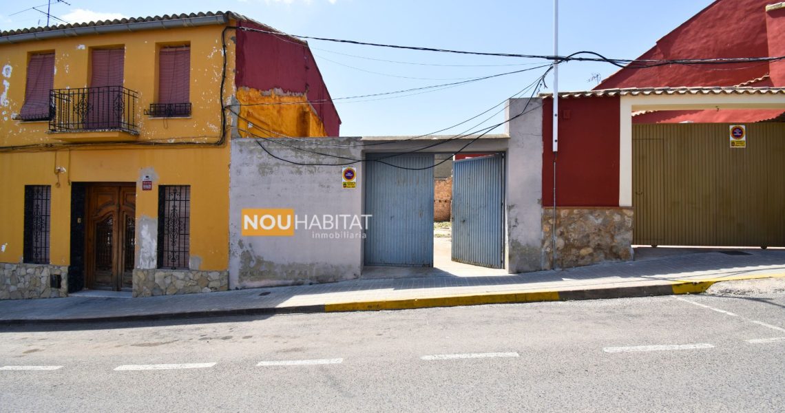 SUELO-CASCO URBANO-Montserrat