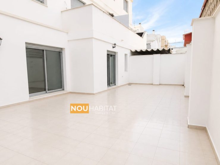 PISO EN PLANTA BAJA-Montserrat