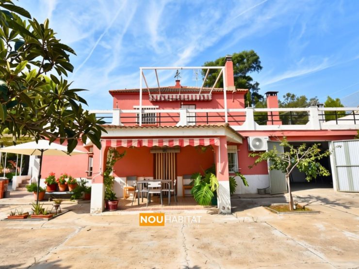 CHALET-Montserrat